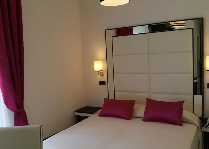 ホテル La Pace 3*