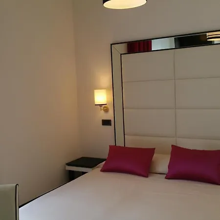 فندق La Pace 3*