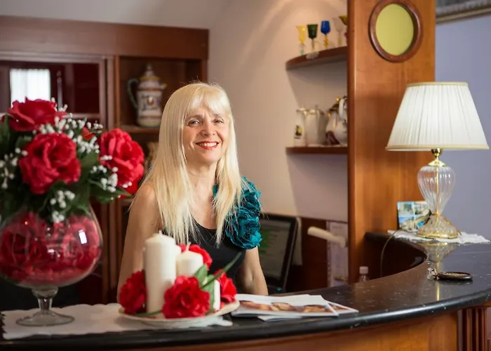 La Pace Hotel
